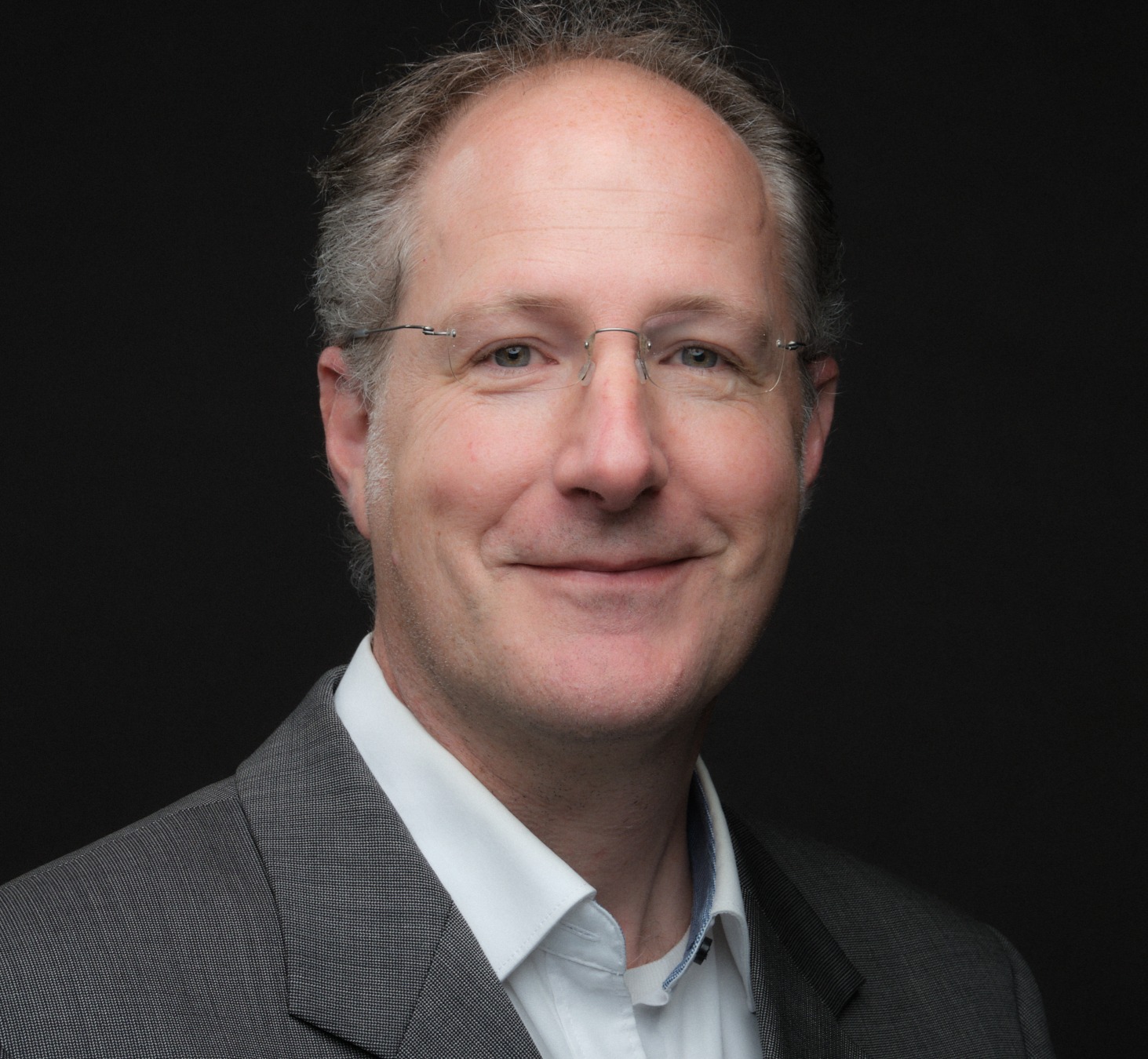 Oliver Lang, Chartered Professional Engineer